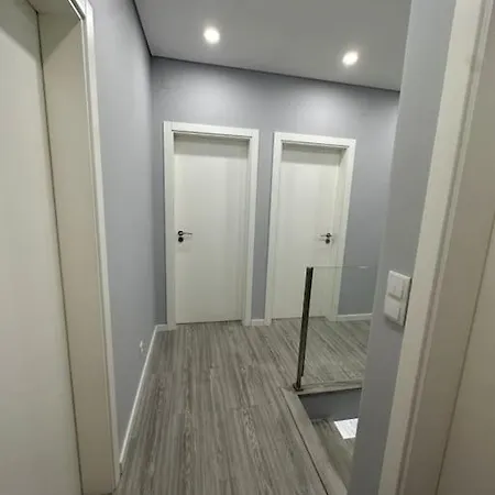 Duplex Com Jacuzzi Em Olival Basto