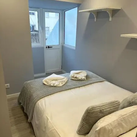 Duplex Com Jacuzzi Em Olival Basto شقة