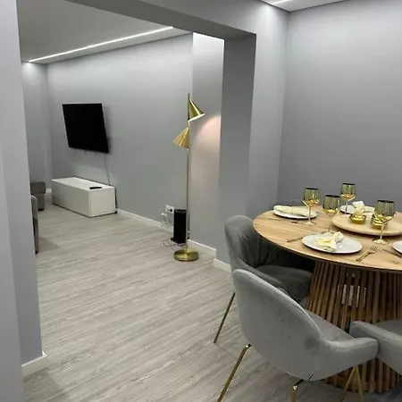 Duplex Com Jacuzzi Em Olival Basto Apartment Lisbon
