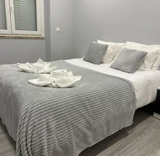 Daire Duplex Com Jacuzzi Em Olival Basto *