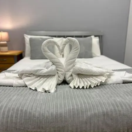 דירה Duplex Com Jacuzzi Em Olival Basto *